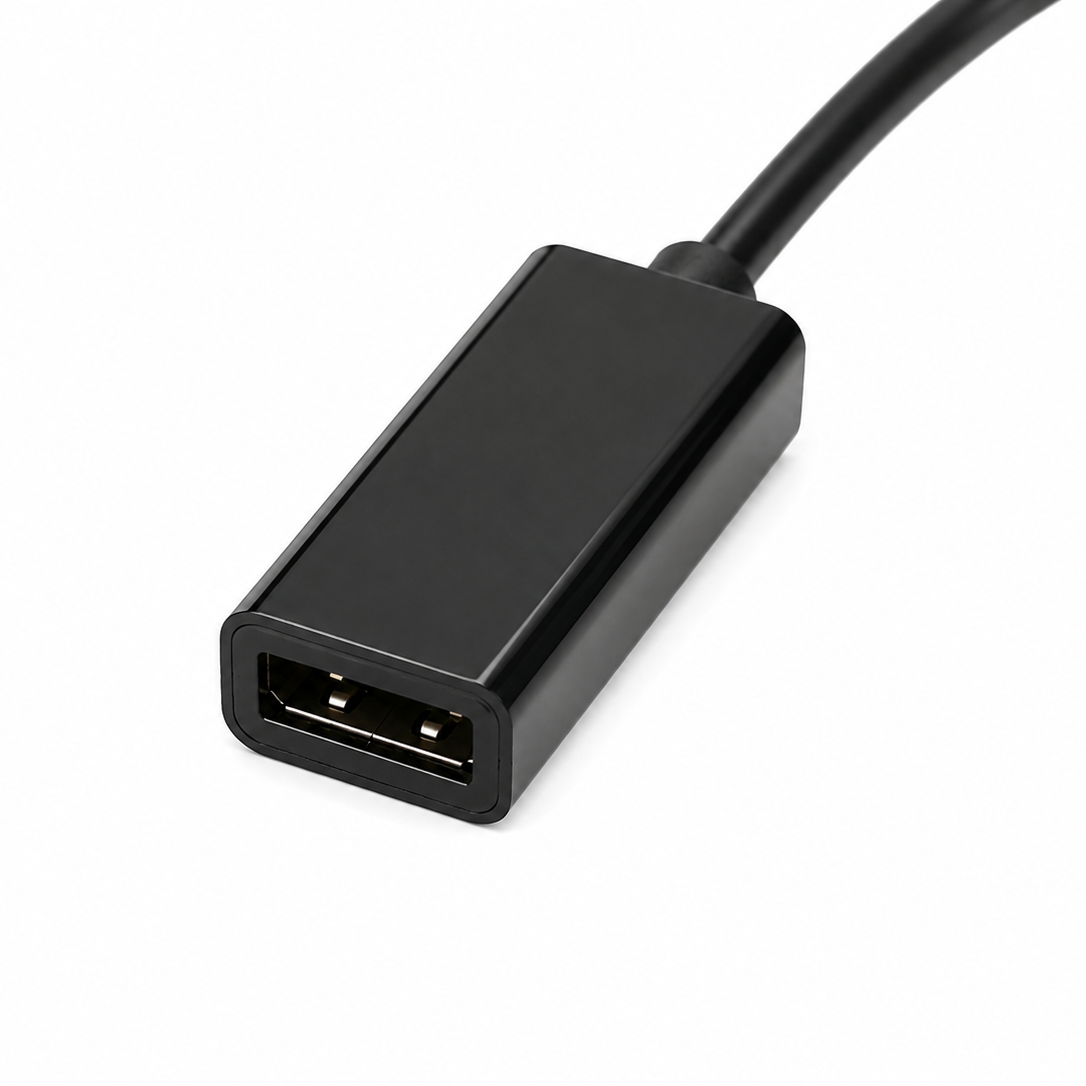 DisplayPort Buchse des Mini DisplayPort Adapters mit schwarzem Gehäuse und kurzem Kabel
