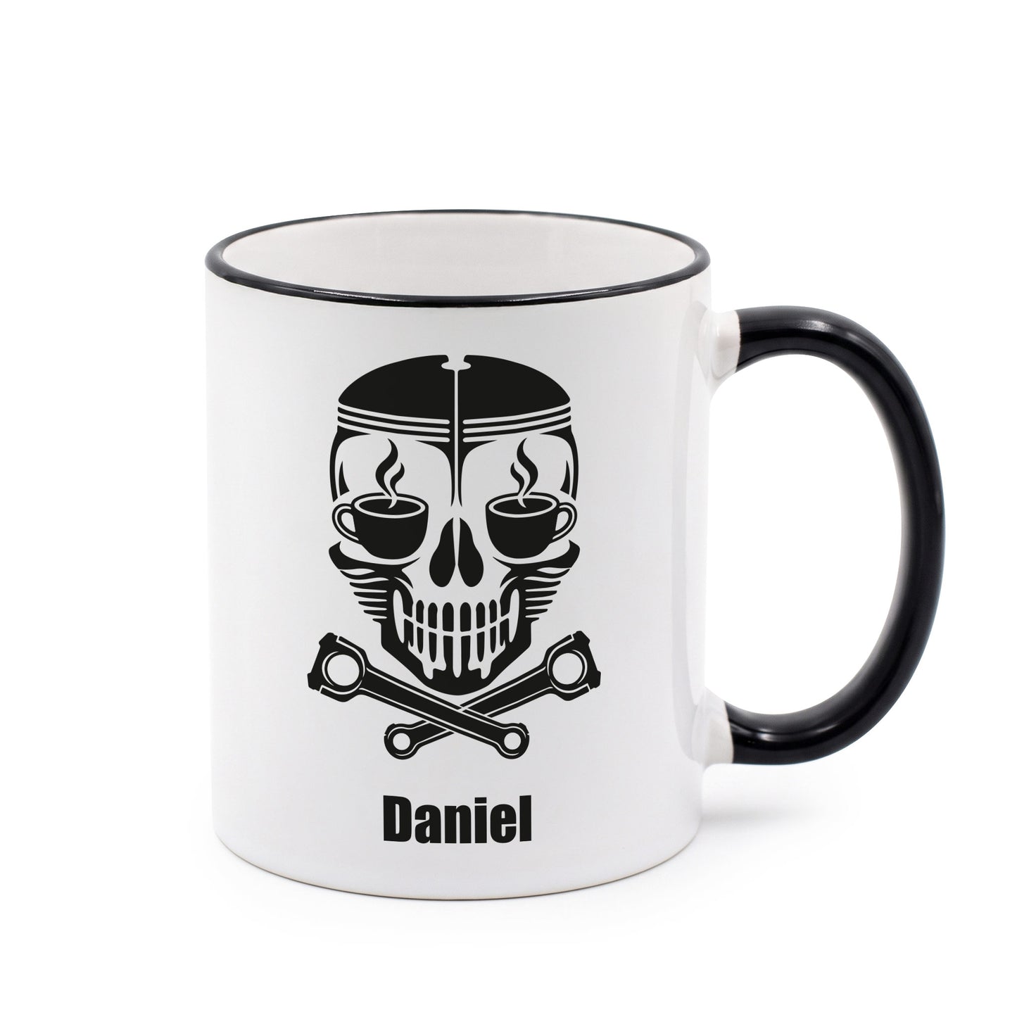 Weiße Tasse mit schwarzem Henkel, Kolben Totenkopf Motiv und Name Daniel
