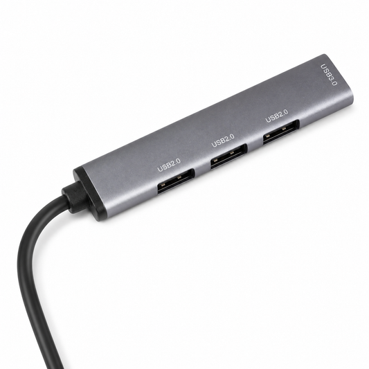 Spacegrauer USB-C Hub mit seitlichen USB-A Anschlüssen und kurzem Anschlusskabel